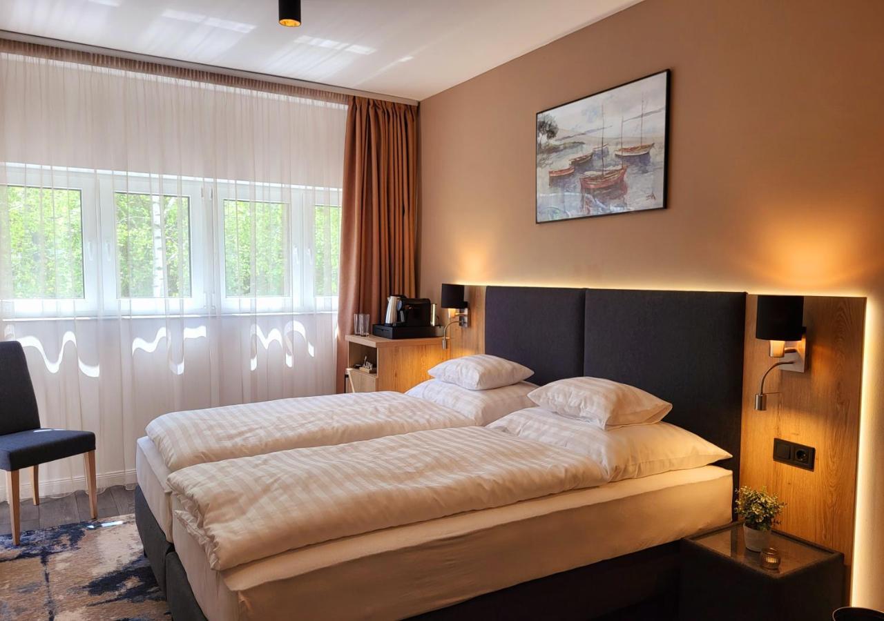 Villa Bauhaus Wellness Apart-Hotel Siófok Zewnętrze zdjęcie